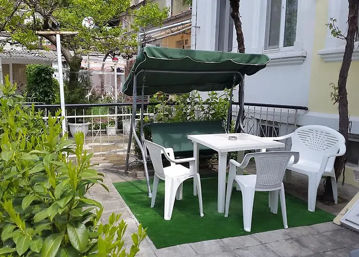 Rayska Yabalka Хостел Варна