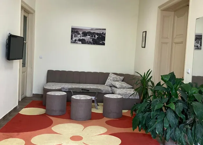 Rayska Yabalka Хостел *