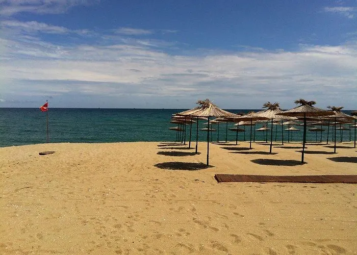 ホステル Rayska Yabalka ヴァルナ