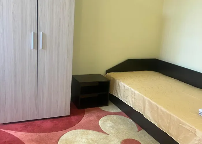 호스텔 Rayska Yabalka